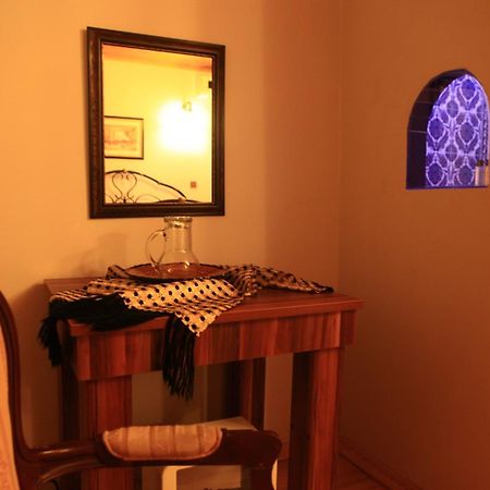 Tom Square Boutique Hotel Истанбул Екстериор снимка