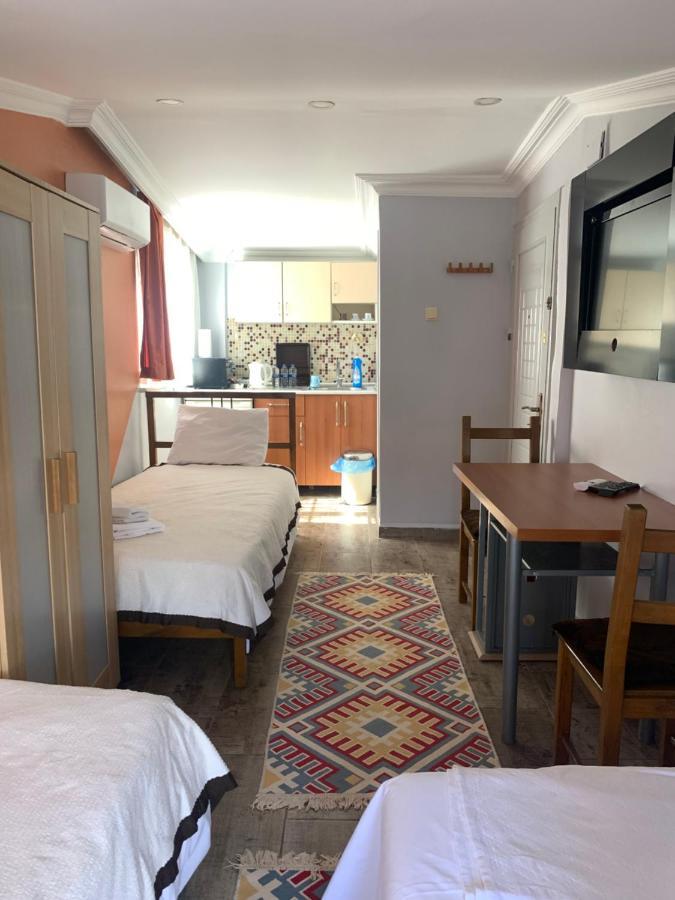 Tom Square Boutique Hotel Истанбул Екстериор снимка