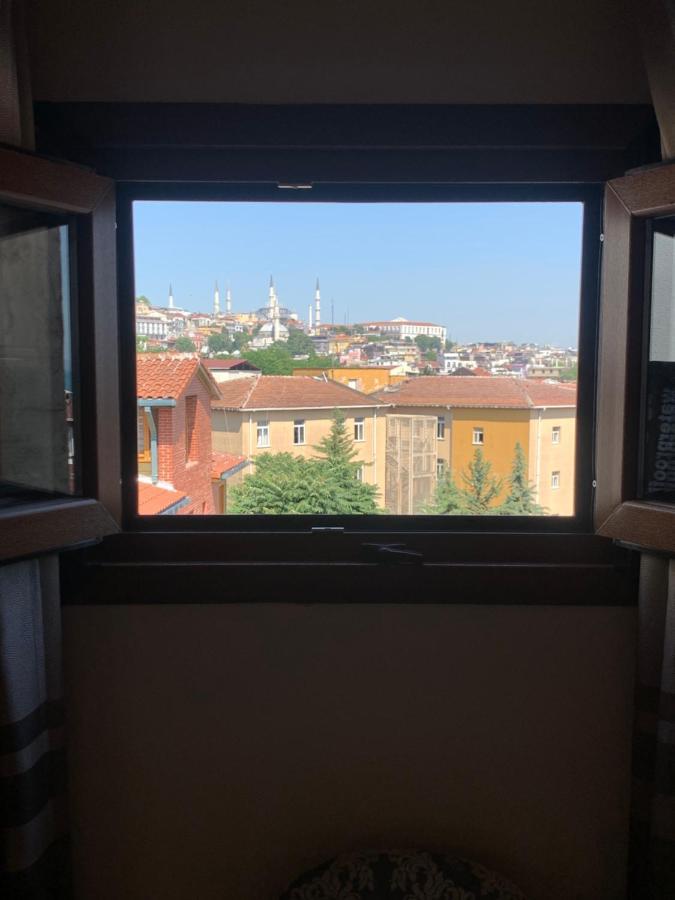 Tom Square Boutique Hotel Истанбул Екстериор снимка