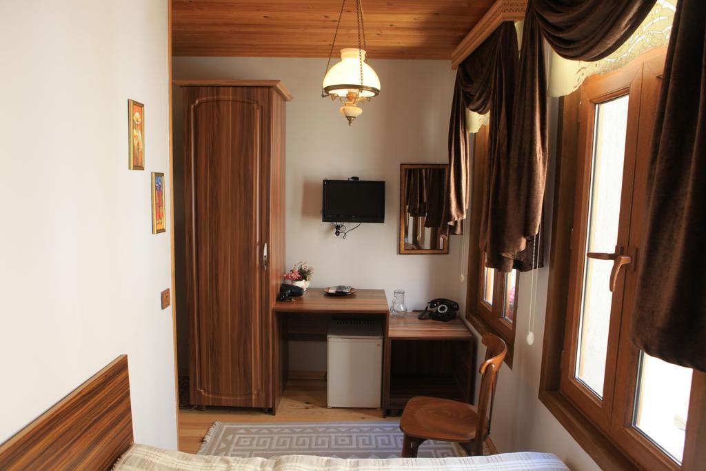 Tom Square Boutique Hotel Истанбул Екстериор снимка