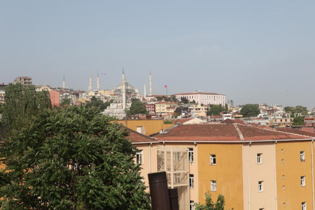 Tom Square Boutique Hotel Истанбул Стая снимка
